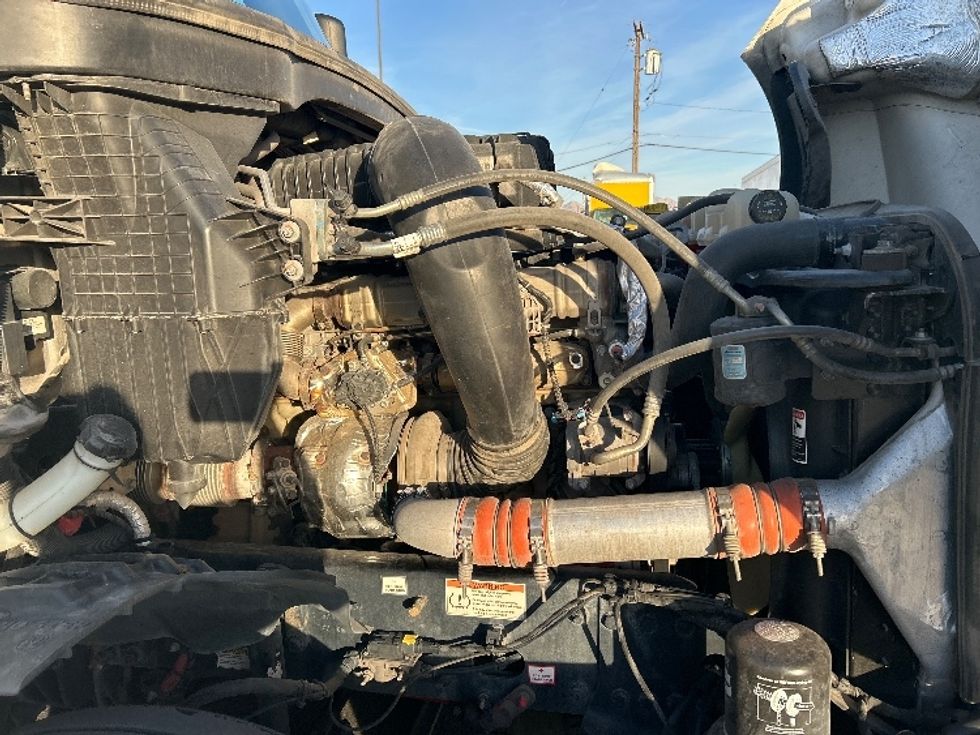 Sleeper Tractor-Heavy Duty Tractors-Freightliner-2022-T12664ST-Las Vegas-NV-600,906\n\t\tmiles-$ 63,500 - Image 19