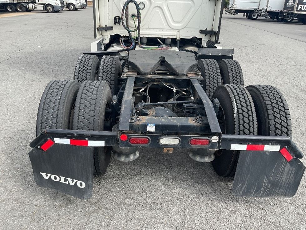 Sleeper Tractor-Heavy Duty Tractors-Freightliner-2022-T12664ST-Little Rock-AR-477,409\n\t\tmiles-$ 73,500 - Image 6