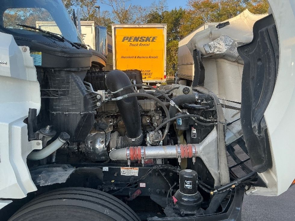 Sleeper Tractor-Heavy Duty Tractors-Freightliner-2022-T12664ST-Mobile-AL-354,958\n\t\tmiles-$ 84,750 - Image 20