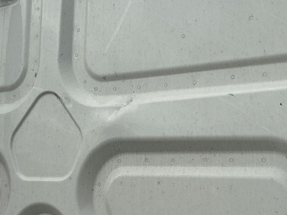 Sleeper Tractor-Heavy Duty Tractors-Freightliner-2022-T12664ST-Ocala-FL-302,214\n\t\tmiles-$ 84,000 - Image 21