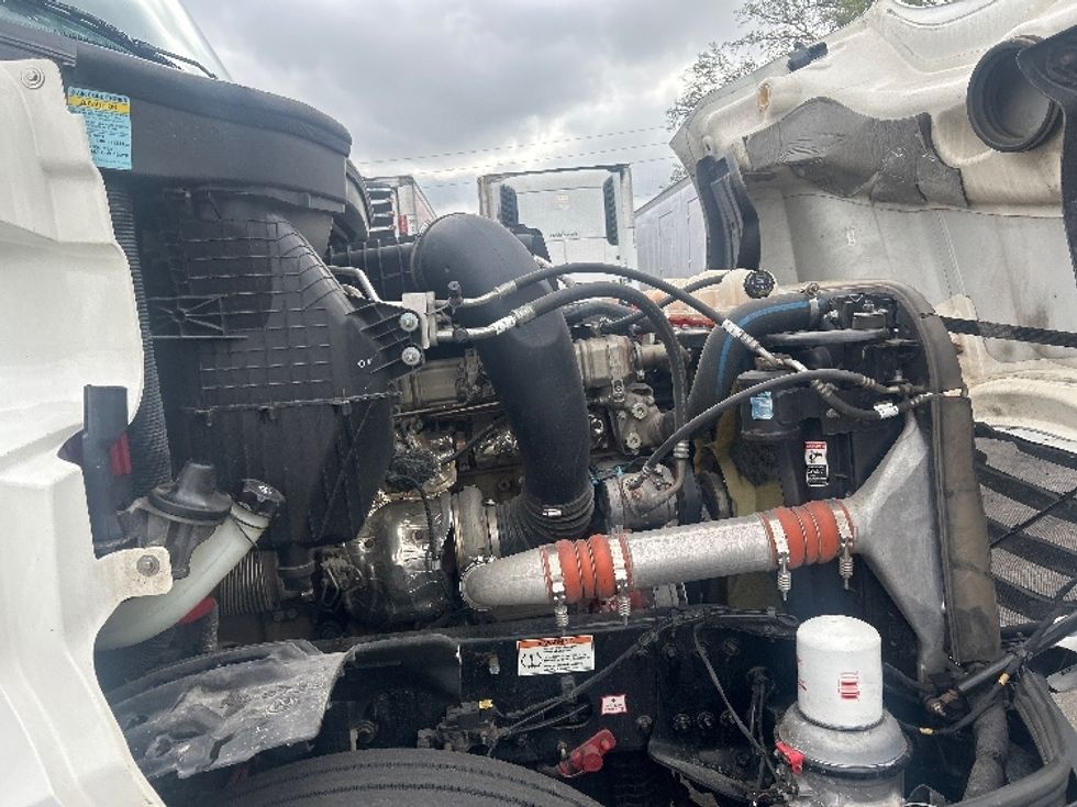 Sleeper Tractor-Heavy Duty Tractors-Freightliner-2022-T12664ST-Ocala-FL-574,898\n\t\tmiles-$ 62,250 - Image 20