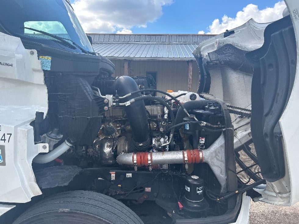 Sleeper Tractor-Heavy Duty Tractors-Freightliner-2022-T12664ST-Pensacola-FL-282,170\n\t\tmiles-$ 91,500 - Image 20