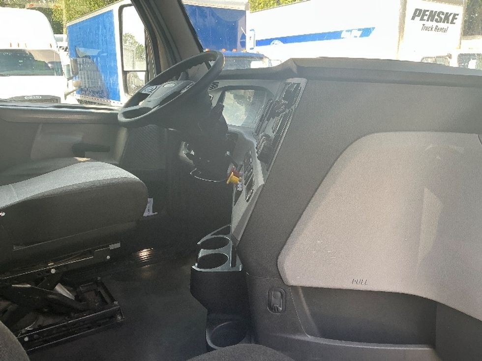 Sleeper Tractor-Heavy Duty Tractors-Freightliner-2022-T12664ST-Pensacola-FL-432,094\n\t\tmiles-$ 80,250 - Image 15