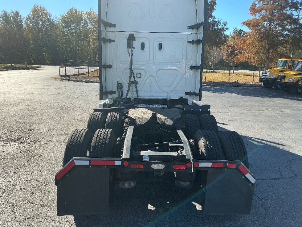 Sleeper Tractor-Heavy Duty Tractors-Freightliner-2022-T12664ST-Pensacola-FL-502,287\n\t\tmiles-$ 68,750 - Image 6