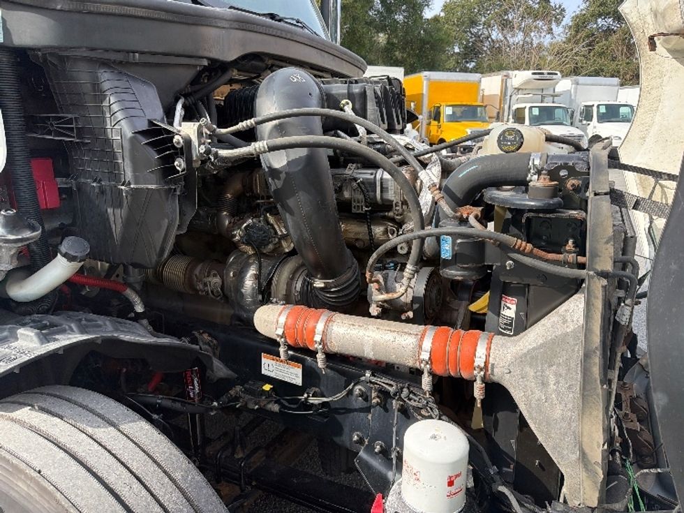 Sleeper Tractor-Heavy Duty Tractors-Freightliner-2022-T12664ST-Pensacola-FL-603,148\n\t\tmiles-$ 56,250 - Image 19