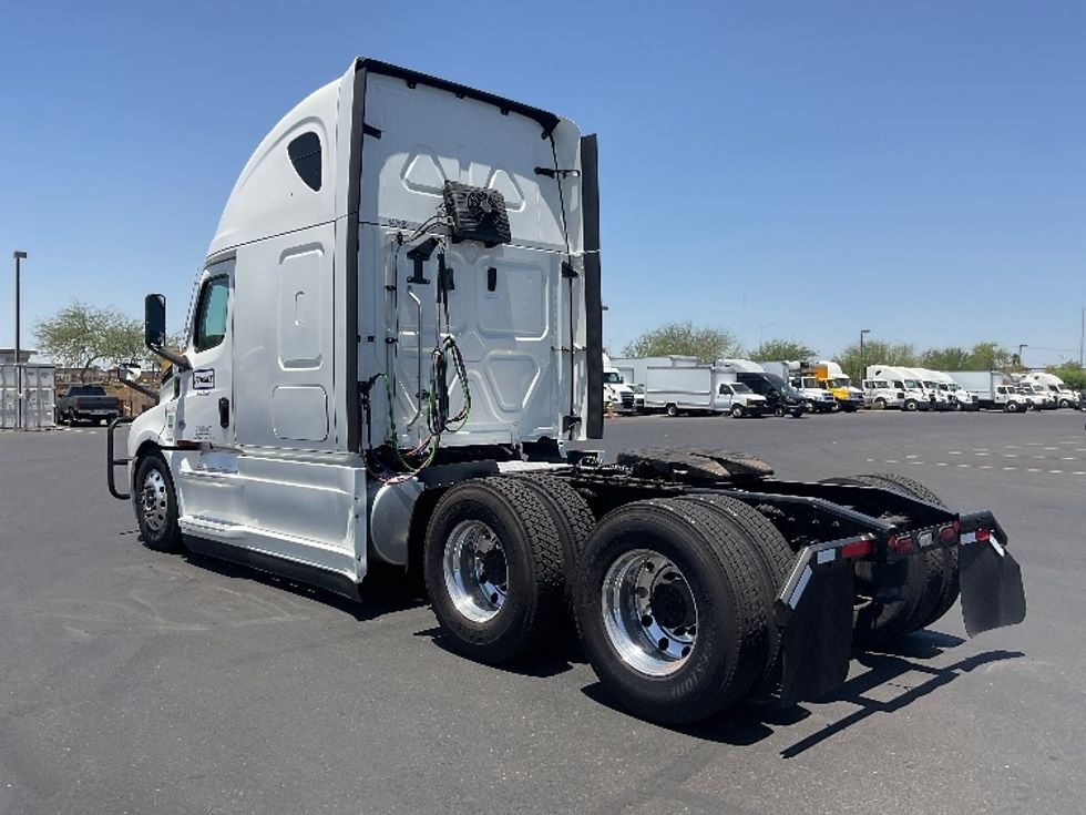 Sleeper Tractor-Heavy Duty Tractors-Freightliner-2022-T12664ST-Phoenix-AZ-347,703\n\t\tmiles-$ 93,250 - Image 5