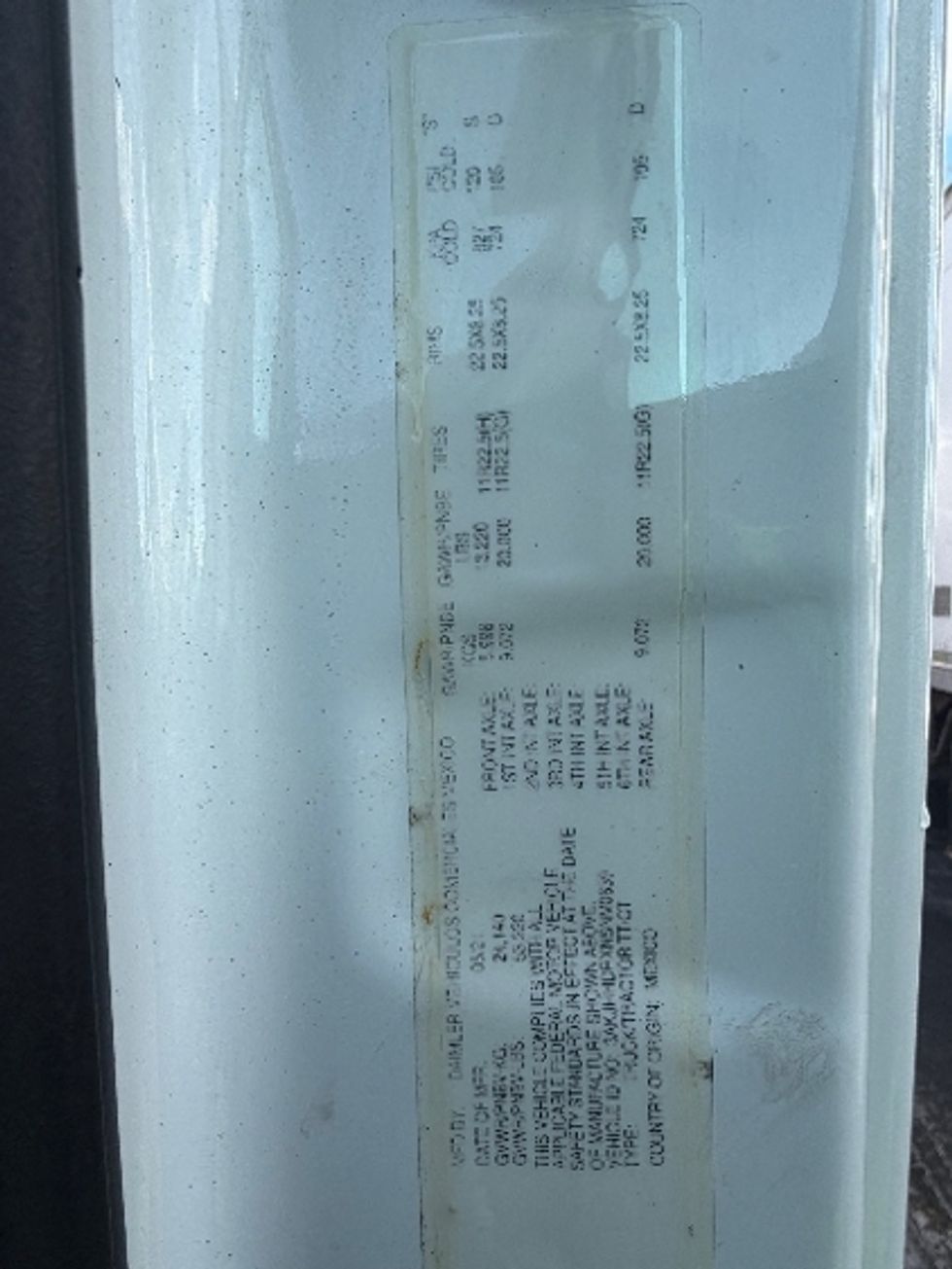 Sleeper Tractor-Heavy Duty Tractors-Freightliner-2022-T12664ST-Riviera Beach-FL-499,293\n\t\tmiles-$ 69,250 - Image 14