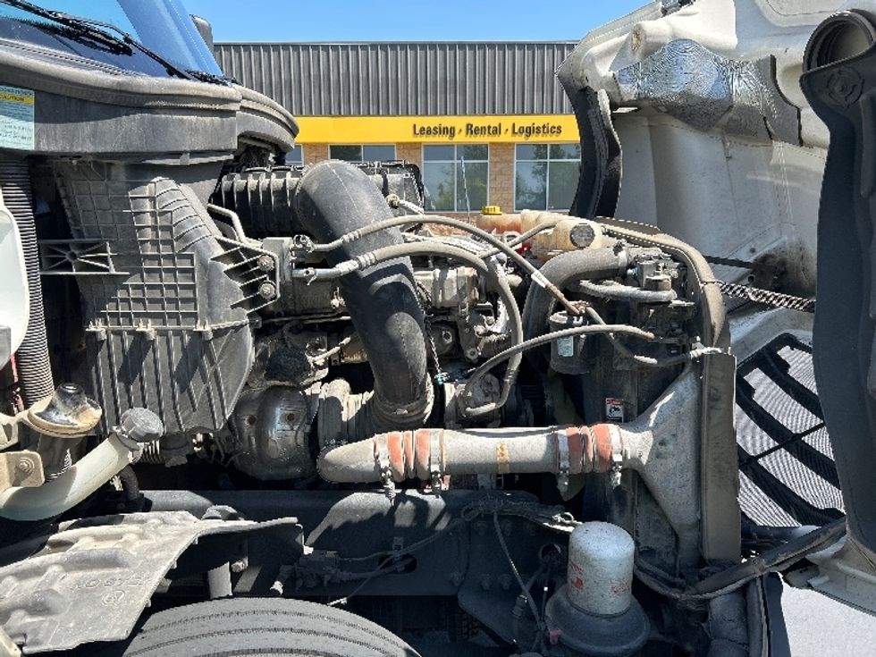 Sleeper Tractor-Heavy Duty Tractors-Freightliner-2022-T12664ST-San Diego-CA-408,401\n\t\tmiles-$ 87,750 - Image 20