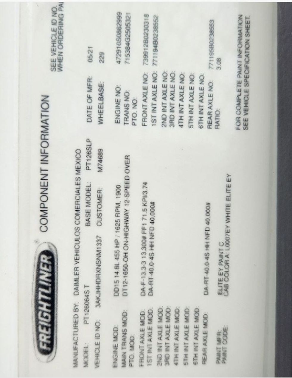 Sleeper Tractor-Heavy Duty Tractors-Freightliner-2022-T12664ST-Springfield-MO-348,697\n\t\tmiles-$ 86,000 - Image 24