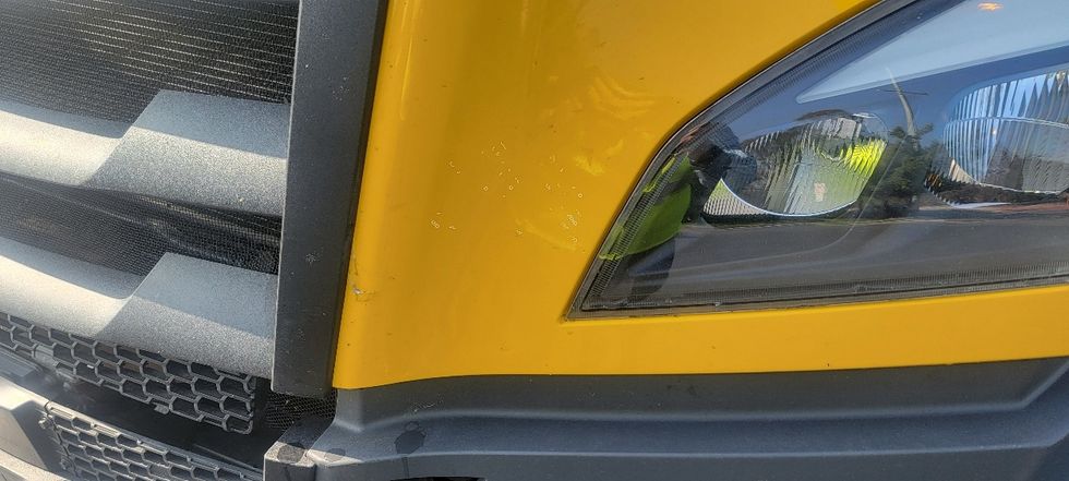 Sleeper Tractor-Heavy Duty Tractors-Freightliner-2022-T12664ST-Sun Valley-CA-455,408\n\t\tmiles-$ 78,500 - Image 25