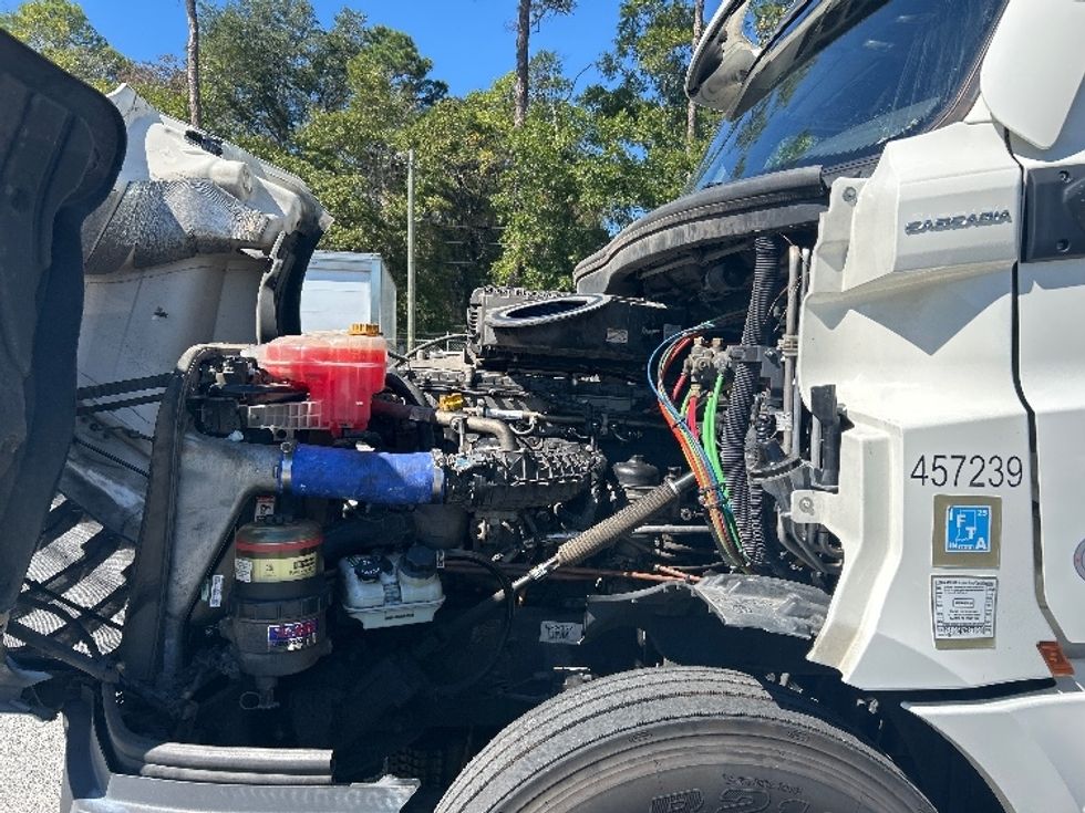 Sleeper Tractor-Heavy Duty Tractors-Freightliner-2022-T12664ST-Tallahassee-FL-539,325\n\t\tmiles-$ 66,750 - Image 20