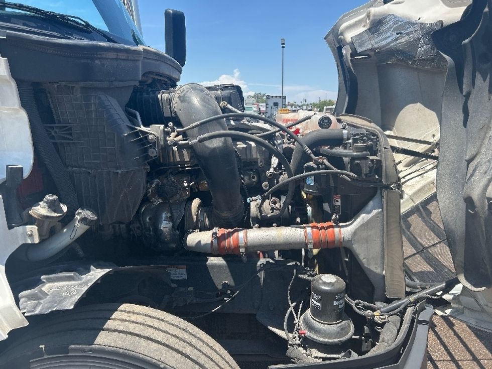 Sleeper Tractor-Heavy Duty Tractors-Freightliner-2022-T12664ST-Torrance-CA-503,011\n\t\tmiles-$ 74,250 - Image 20