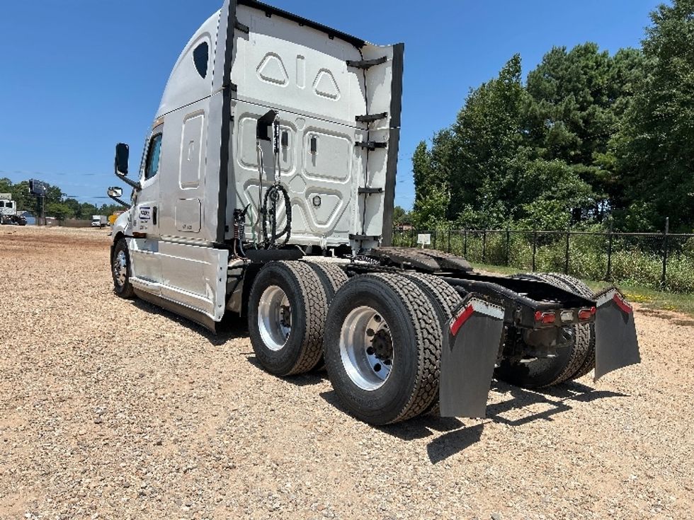 Sleeper Tractor-Heavy Duty Tractors-Freightliner-2022-T12664ST-Tyler-TX-446,258\n\t\tmiles-$ 85,500 - Image 5