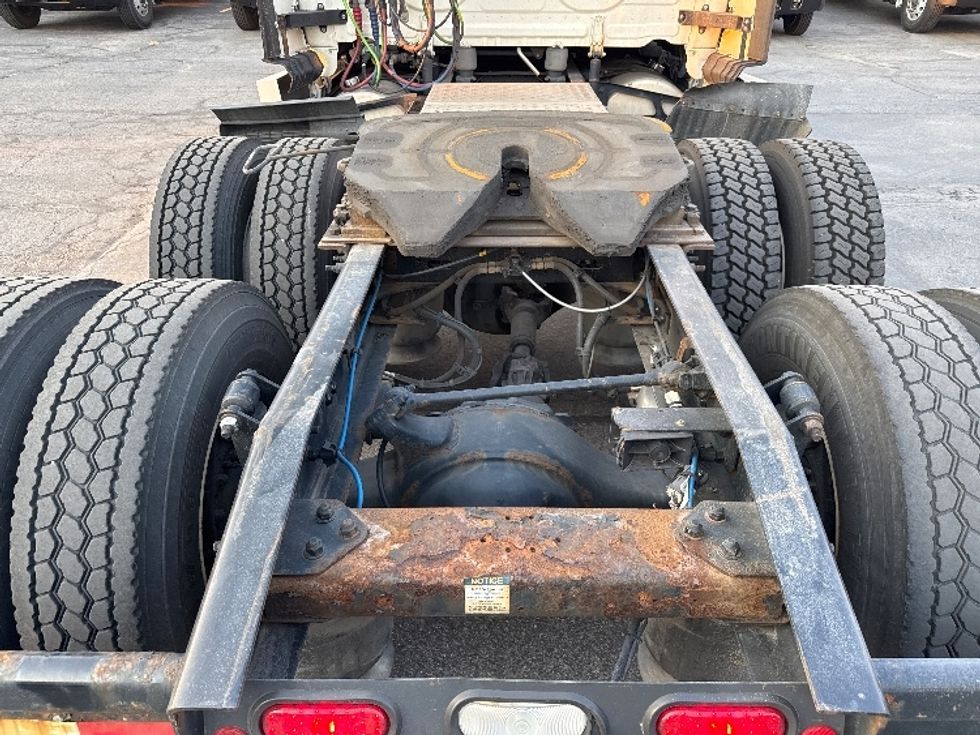 Sleeper Tractor-Heavy Duty Tractors-Freightliner-2022-T12664ST-West Valley City-UT-547,575\n\t\tmiles-$ 70,750 - Image 6