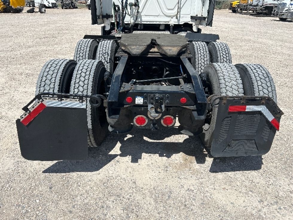 Sleeper Tractor-Heavy Duty Tractors-Freightliner-2023-T12664ST-Amarillo-TX-539,964\n\t\tmiles-$ 71,250 - Image 6