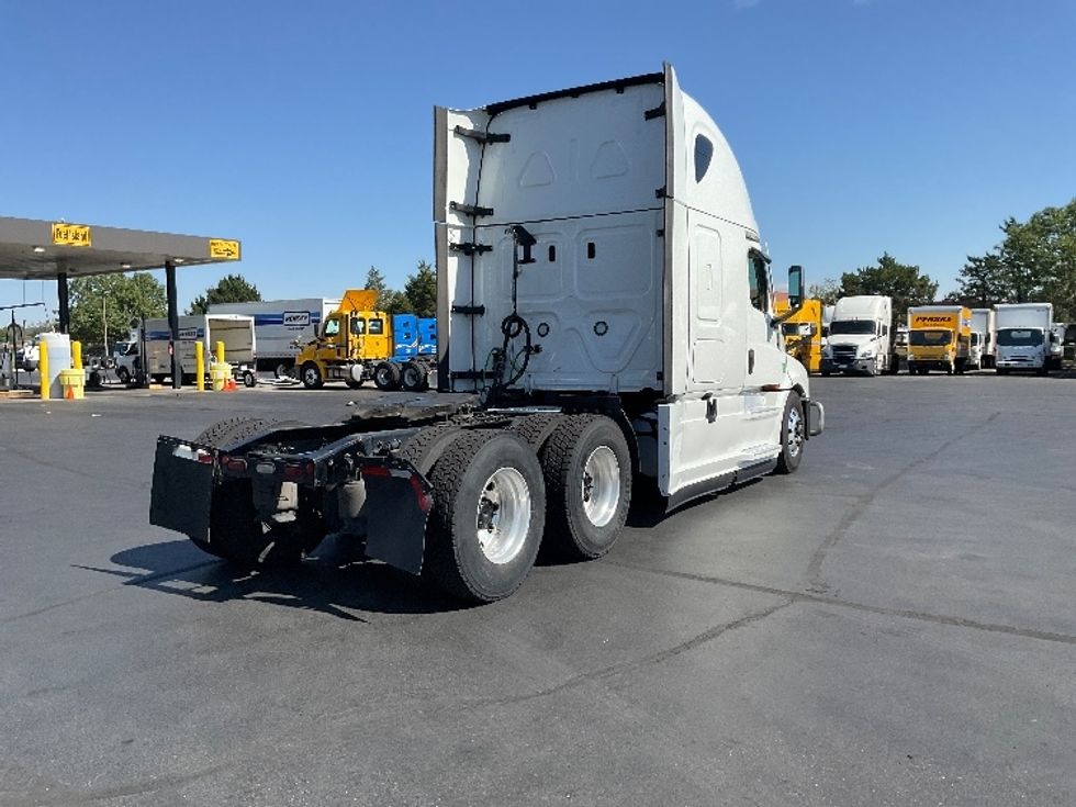 Sleeper Tractor-Heavy Duty Tractors-Freightliner-2023-T12664ST-Aurora-CO-803,222\n\t\tmiles-$ 55,000 - Image 7