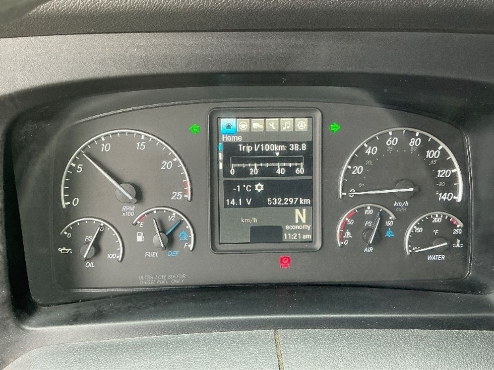 Sleeper Tractor-Heavy Duty Tractors-Freightliner-2023-T12664ST-Calgary-AB-532,298\n\t\tkm-$ 120,000 - Image 22