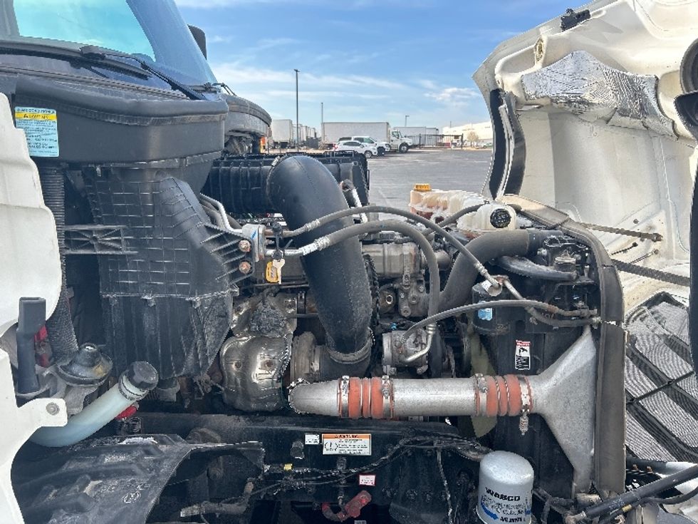 Sleeper Tractor-Heavy Duty Tractors-Freightliner-2023-T12664ST-Denver-CO-540,774\n\t\tmiles-$ 74,750 - Image 20