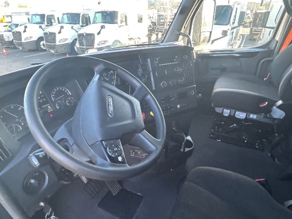 Sleeper Tractor-Heavy Duty Tractors-Freightliner-2023-T12664ST-Fontana-CA-732,665\n\t\tmiles-$ 55,250 - Image 10