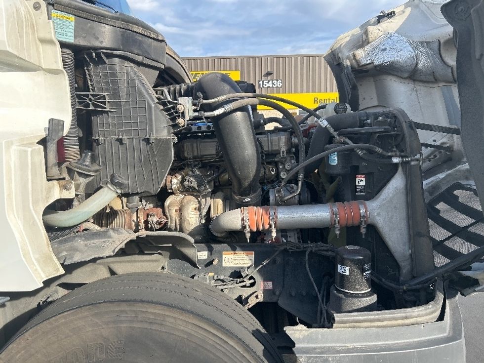 Sleeper Tractor-Heavy Duty Tractors-Freightliner-2023-T12664ST-Fontana-CA-743,064\n\t\tmiles-$ 54,250 - Image 20