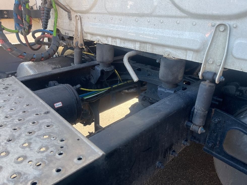 Sleeper Tractor-Heavy Duty Tractors-Freightliner-2023-T12664ST-Fontana-CA-762,285\n\t\tmiles-$ 54,500 - Image 23