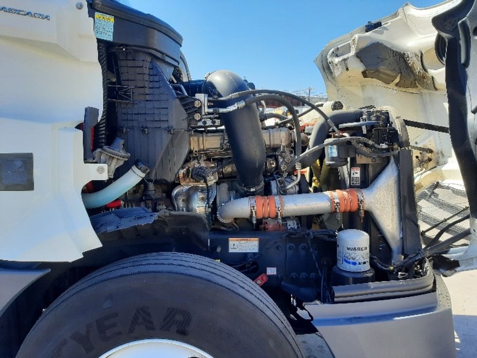 Sleeper Tractor-Heavy Duty Tractors-Freightliner-2023-T12664ST-Fort Worth-TX-563,573\n\t\tmiles-$ 65,000 - Image 20