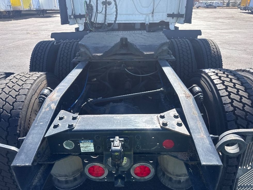 Sleeper Tractor-Heavy Duty Tractors-Freightliner-2023-T12664ST-Greeley-CO-749,316\n\t\tmiles-$ 52,500 - Image 6