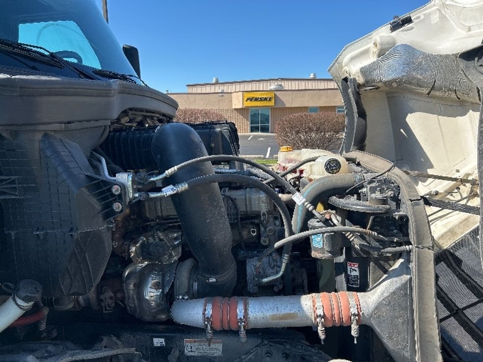 Sleeper Tractor-Heavy Duty Tractors-Freightliner-2023-T12664ST-Indianapolis-IN-598,499\n\t\tmiles-$ 61,000 - Image 19