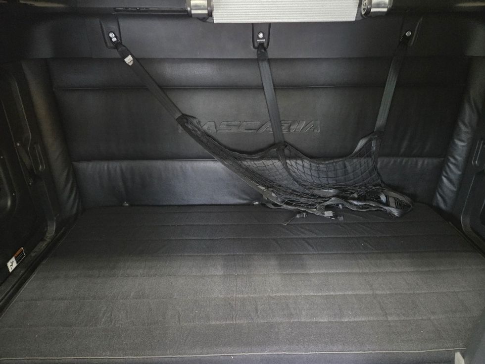 Sleeper Tractor-Heavy Duty Tractors-Freightliner-2023-T12664ST-Kansas City-MO-694,111\n\t\tmiles-$ 57,250 - Image 16