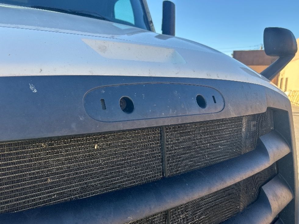 Sleeper Tractor-Heavy Duty Tractors-Freightliner-2023-T12664ST-Las Vegas-NV-722,248\n\t\tmiles-$ 56,750 - Image 23