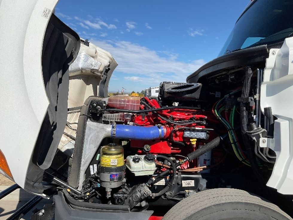 Sleeper Tractor-Heavy Duty Tractors-Freightliner-2023-T12664ST-Loveland-CO-571,172\n\t\tmiles-$ 77,250 - Image 21