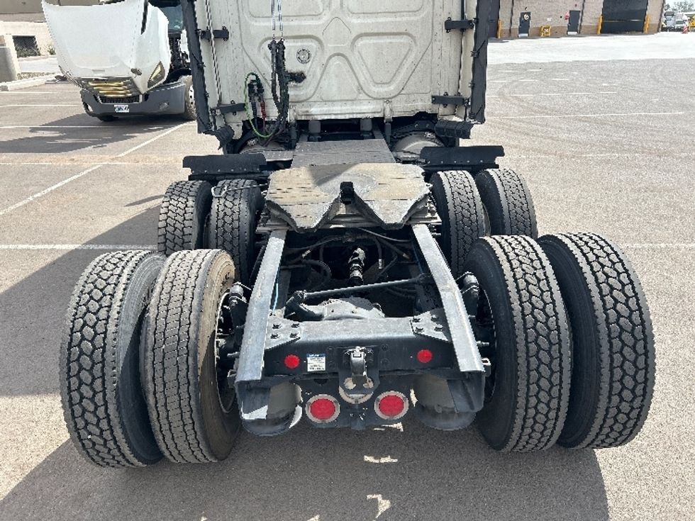 Sleeper Tractor-Heavy Duty Tractors-Freightliner-2023-T12664ST-Phoenix-AZ-585,145\n\t\tmiles-$ 70,000 - Image 6