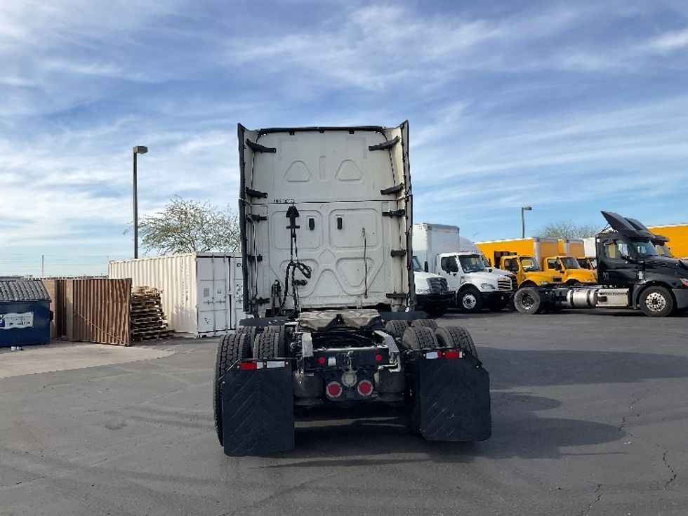 Sleeper Tractor-Heavy Duty Tractors-Freightliner-2023-T12664ST-Phoenix-AZ-658,219\n\t\tmiles-$ 61,000 - Image 6