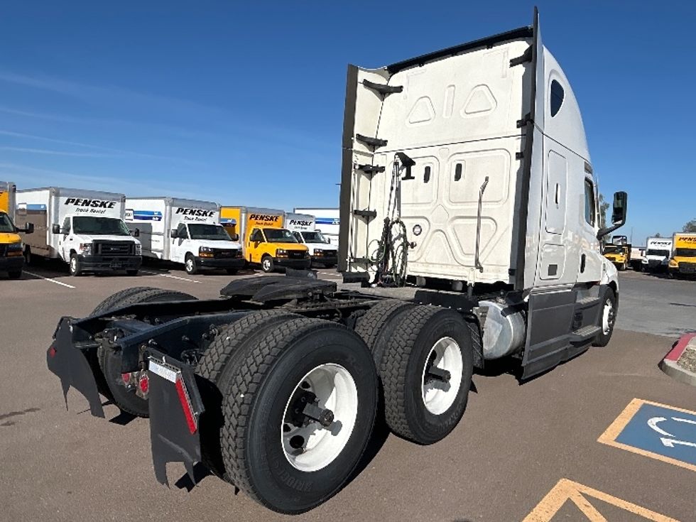 Sleeper Tractor-Heavy Duty Tractors-Freightliner-2023-T12664ST-Phoenix-AZ-761,411\n\t\tmiles-$ 50,250 - Image 7