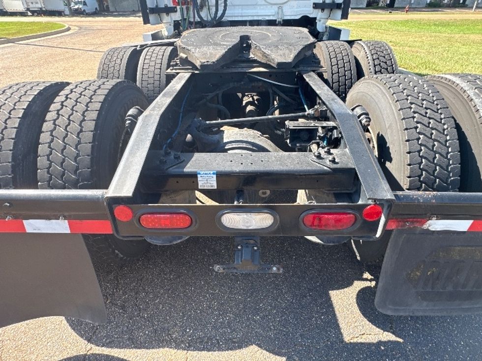 Sleeper Tractor-Heavy Duty Tractors-Freightliner-2023-T12664ST-Richland-MS-603,567\n\t\tmiles-$ 71,000 - Image 6