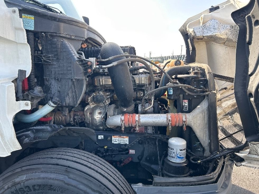 Sleeper Tractor-Heavy Duty Tractors-Freightliner-2023-T12664ST-Stockton-CA-619,576\n\t\tmiles-$ 67,500 - Image 20