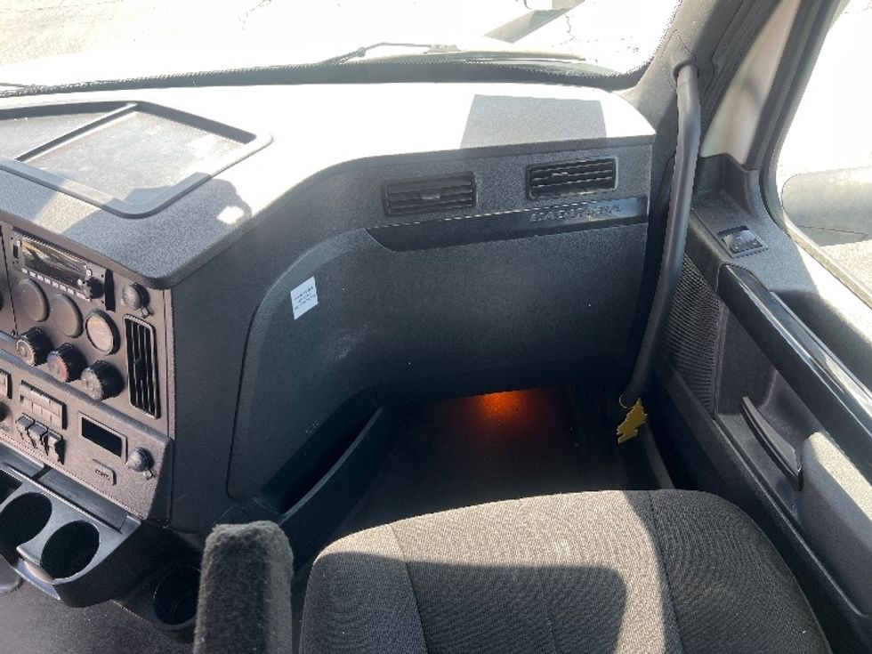 Sleeper Tractor-Heavy Duty Tractors-Freightliner-2023-T12664ST-Torrance-CA-661,825\n\t\tmiles-$ 64,250 - Image 14