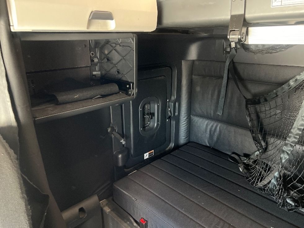 Sleeper Tractor-Heavy Duty Tractors-Freightliner-2023-T12664ST-Torrance-CA-661,825\n\t\tmiles-$ 64,250 - Image 19