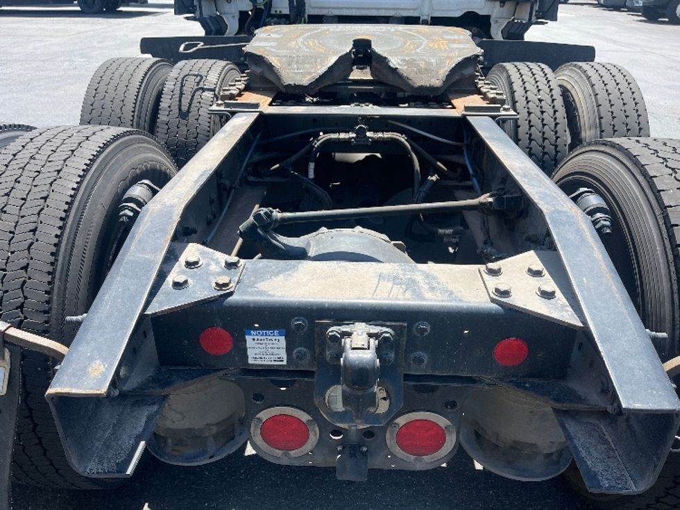 Sleeper Tractor-Heavy Duty Tractors-Freightliner-2023-T12664ST-Torrance-CA-661,825\n\t\tmiles-$ 64,250 - Image 6