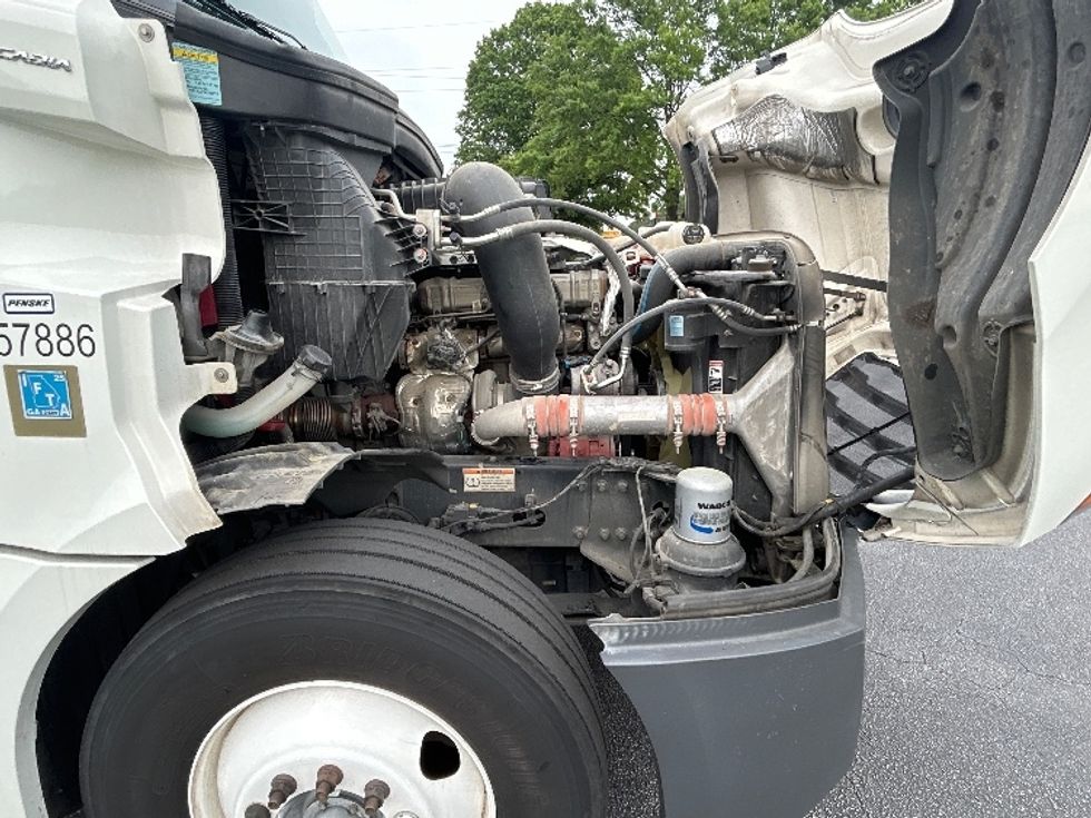 Sleeper Tractor-Heavy Duty Tractors-Freightliner-2024-T12642ST-Forest Park-GA-214,261\n\t\tmiles-$ 113,000 - Image 20