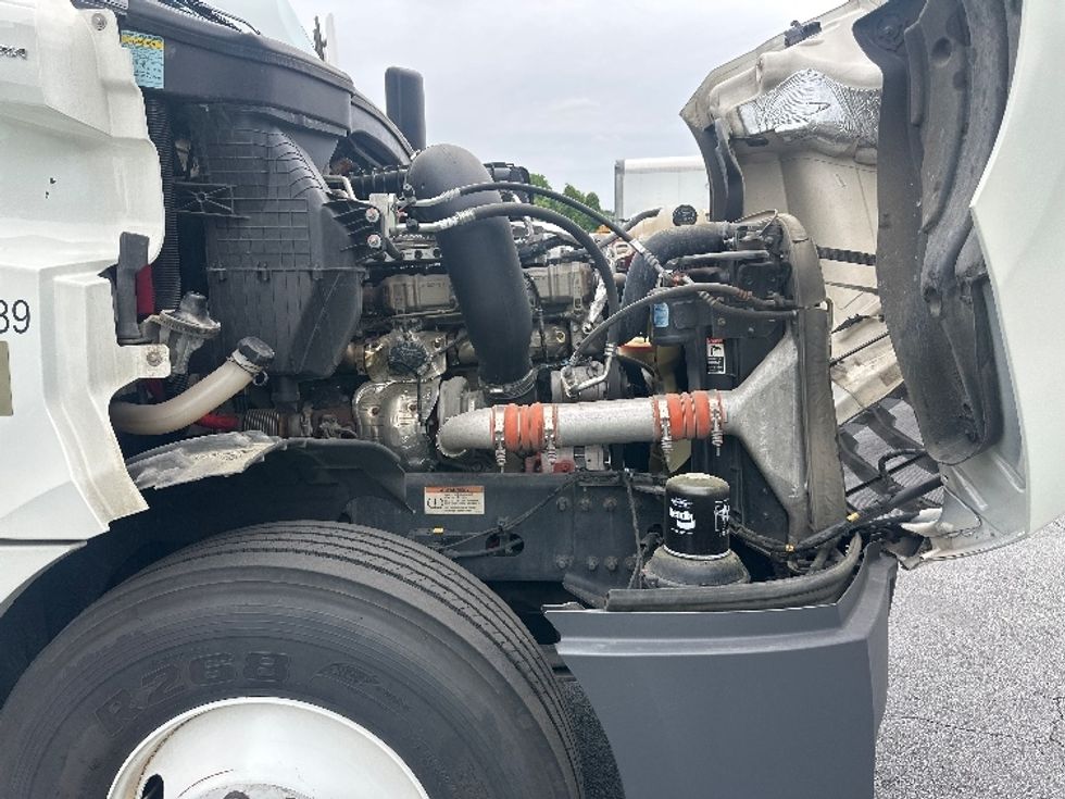 Sleeper Tractor-Heavy Duty Tractors-Freightliner-2024-T12642ST-Forest Park-GA-328,953\n\t\tmiles-$ 101,500 - Image 20