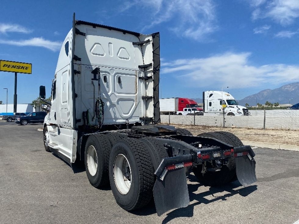 Sleeper Tractor-Heavy Duty Tractors-Freightliner-2024-T12664ST-Fontana-CA-847,850\n\t\tmiles-$ 53,750 - Image 5