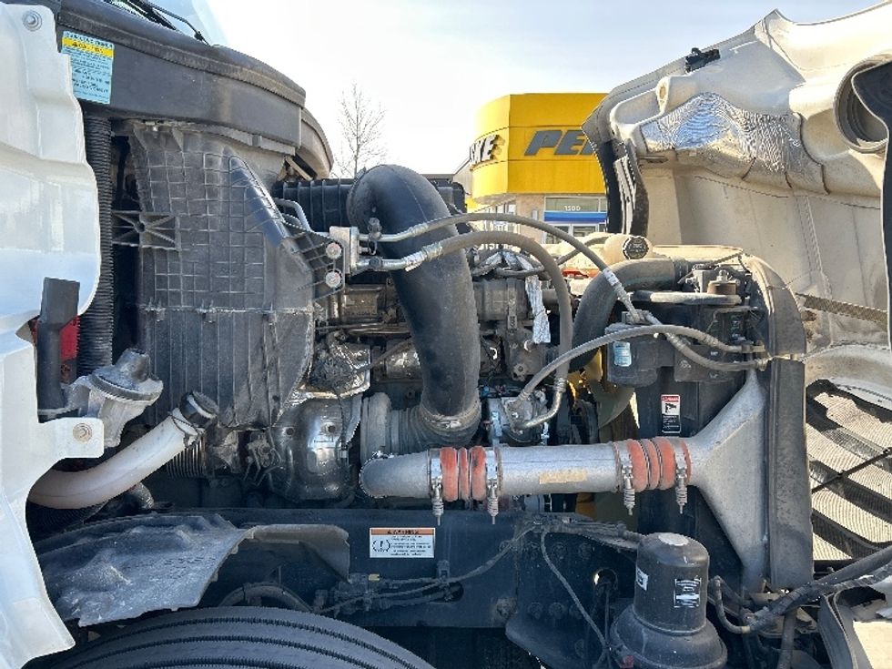 Sleeper Tractor-Heavy Duty Tractors-Freightliner-2024-T12664ST-Fort Worth-TX-293,698\n\t\tmiles-$ 113,500 - Image 20