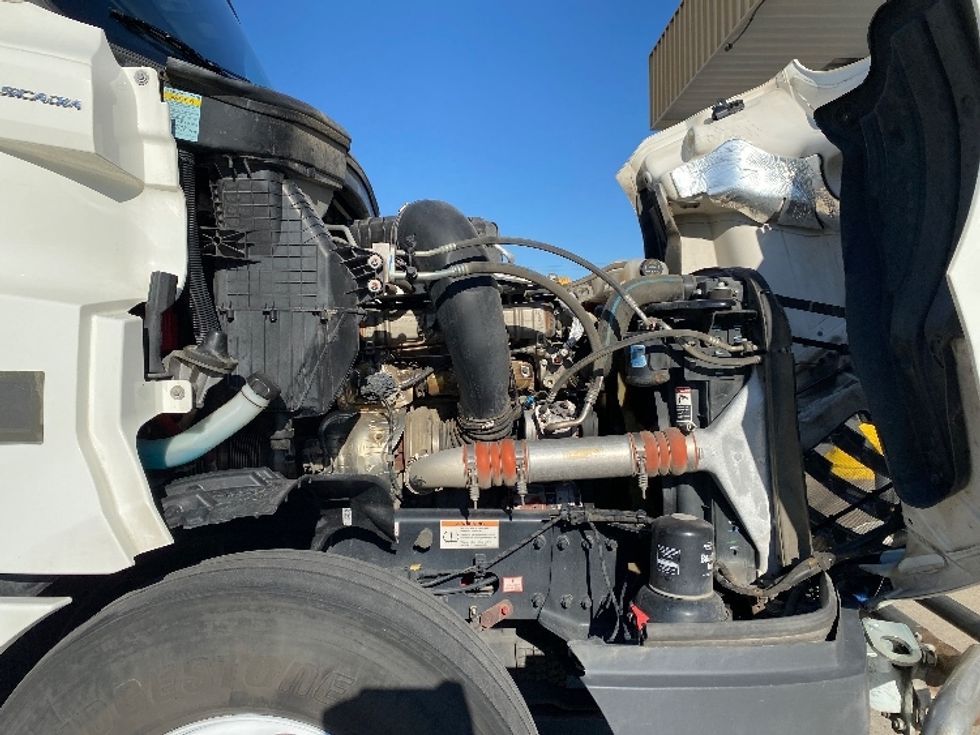 Sleeper Tractor-Heavy Duty Tractors-Freightliner-2024-T12664ST-Salt Lake City-UT-659,134\n\t\tmiles-$ 81,750 - Image 20