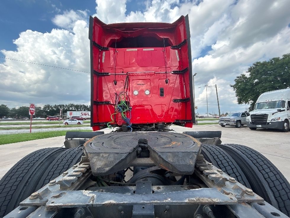 Sleeper Tractor-Heavy Duty Tractors-International-2017-LONESTAR-Houston-TX-327,960\n\t\tmiles-$ 75,000 - Image 22