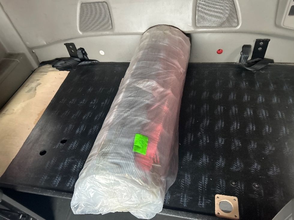 Sleeper Tractor-Heavy Duty Tractors-International-2018-LT625-Sturtevant-WI-286,334\n\t\tmiles-$ 45,250 - Image 16