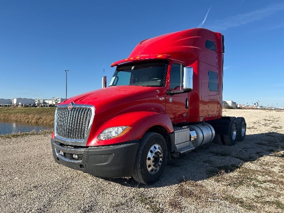 Sleeper Tractor-Heavy Duty Tractors-International-2018-LT625-Sturtevant-WI-286,334\n\t\tmiles-$ 45,250 - Image 3