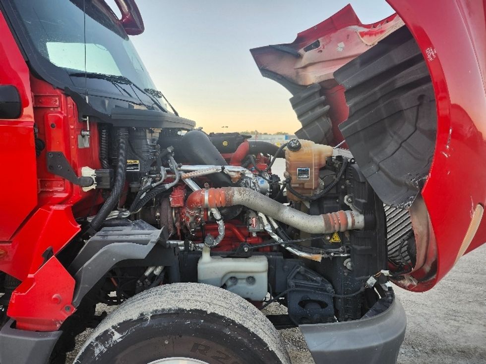 Sleeper Tractor-Heavy Duty Tractors-International-2018-LT625-Sturtevant-WI-337,415\n\t\tmiles-$ 44,500 - Image 20