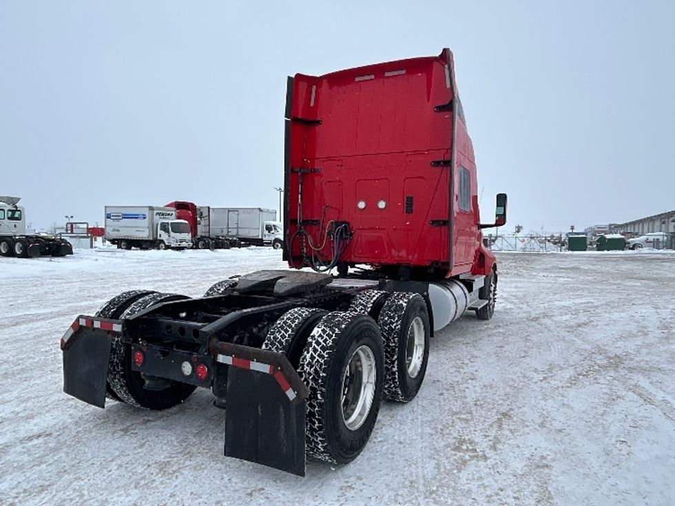 Sleeper Tractor-Heavy Duty Tractors-International-2018-LT625-Sturtevant-WI-339,626\n\t\tmiles-$ 42,250 - Image 7