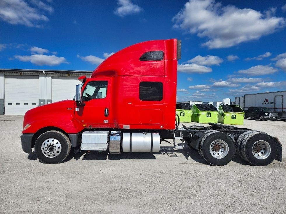 Sleeper Tractor-Heavy Duty Tractors-International-2018-LT625-Sturtevant-WI-351,907\n\t\tmiles-$ 41,750 - Image 4